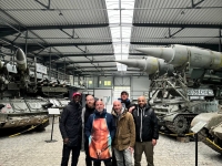 Tank riding+Mashine Gun